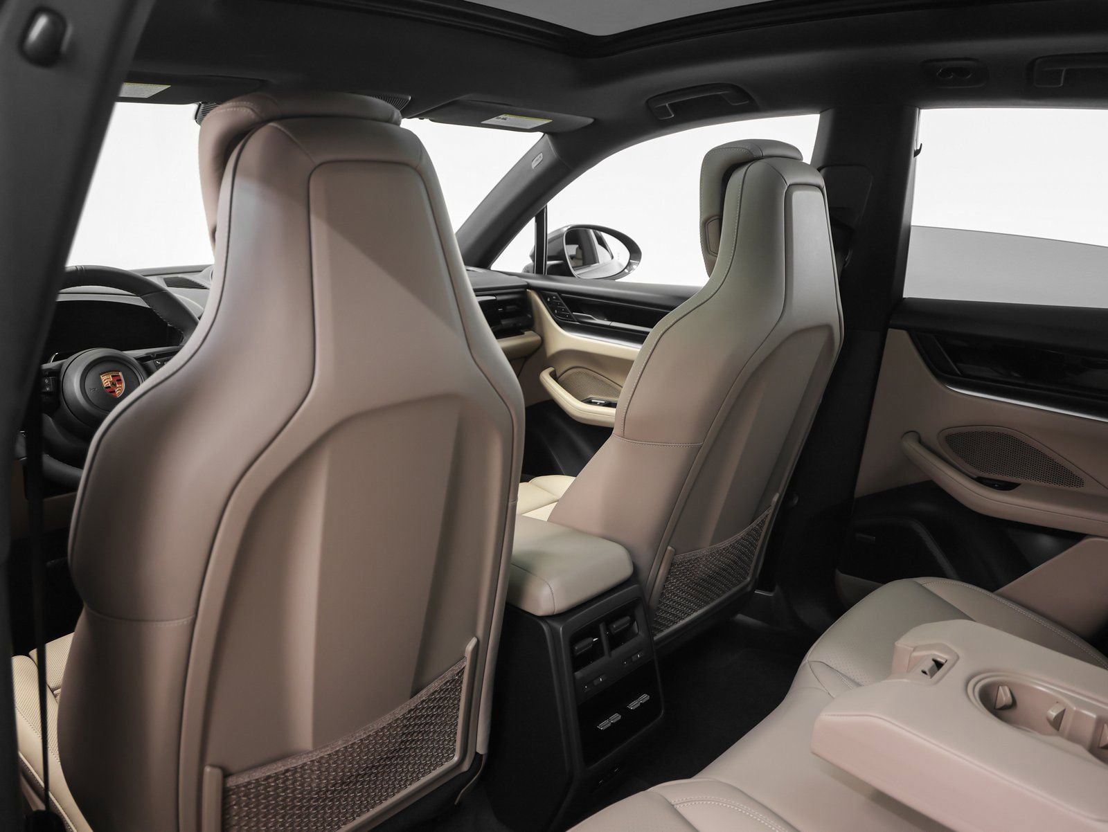 New 2026 Porsche Macan 4 Electric image 44