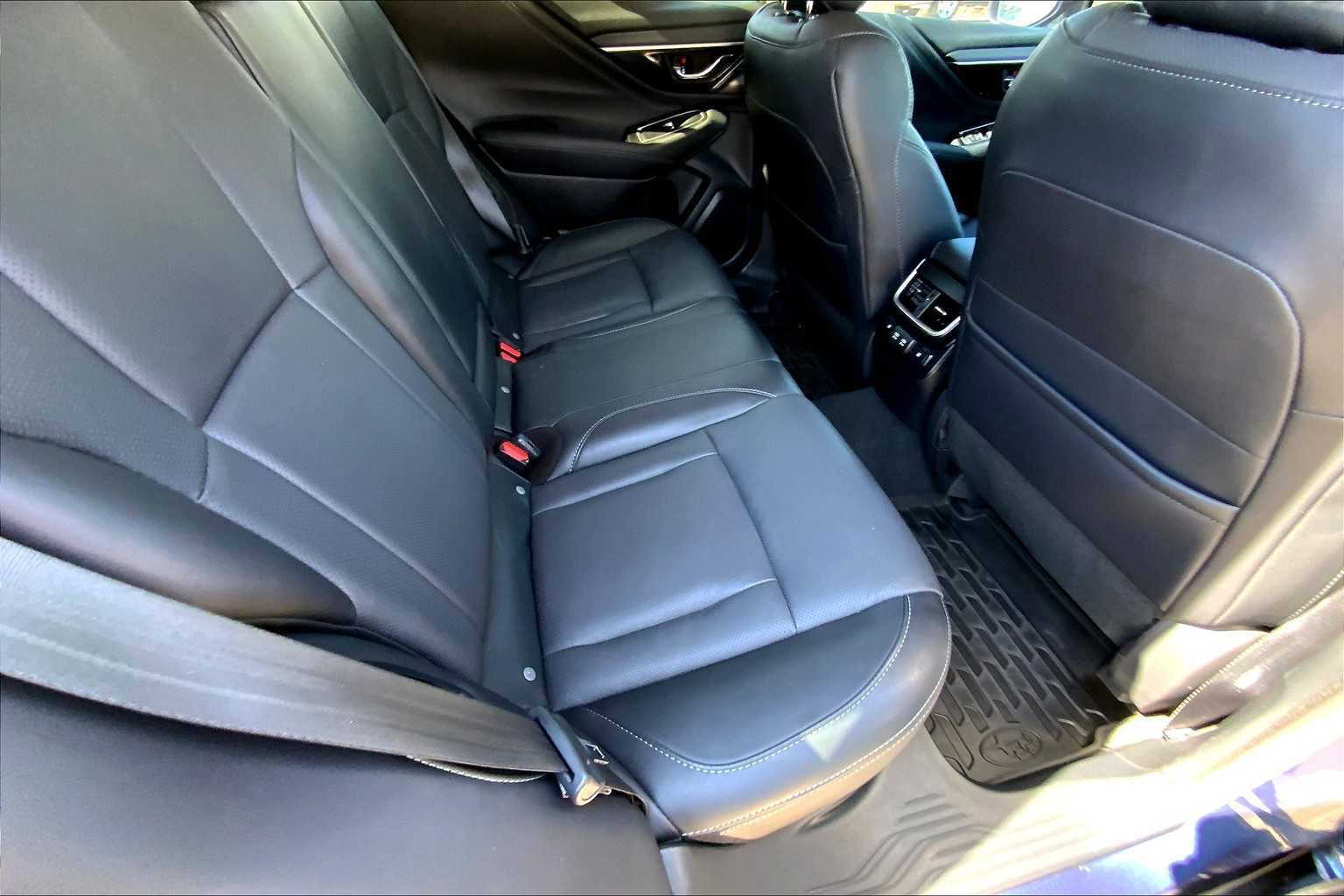Used 2020 Subaru Outback Limited w/ Popular Package #2 image 19