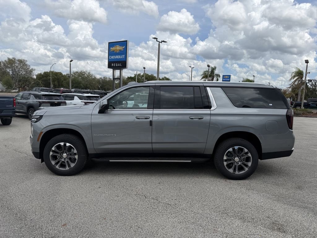 New 2026 Chevrolet Suburban LS RWD image 6