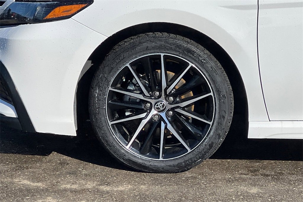 Certified 2024 Toyota Camry SE image 25