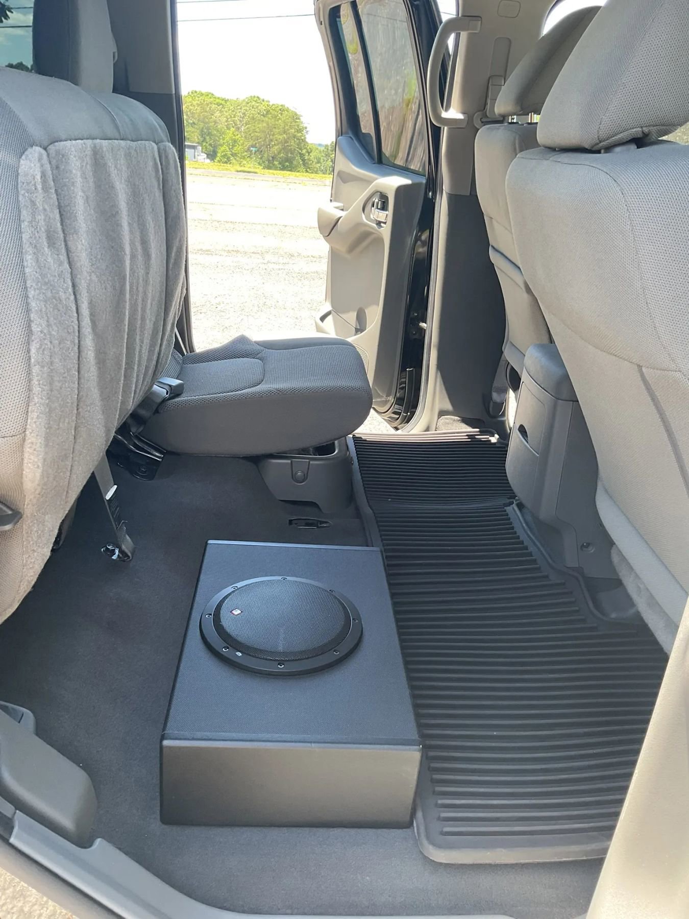 Used 2021 Nissan Frontier SV w/ Midnight Edition Floor Mats AWD/4WD image 47