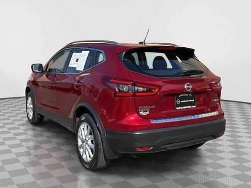 Used 2022 Nissan Rogue Sport SV w/ Technology Package AWD/4WD image 5