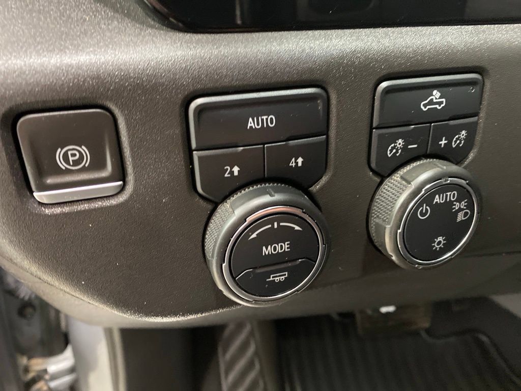 Used 2024 Chevrolet Silverado 1500 LT AWD/4WD image 12