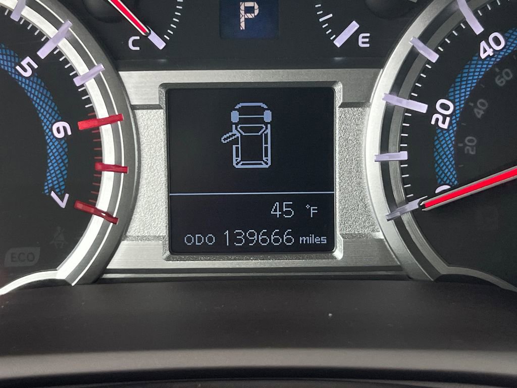 Used 2015 Toyota 4Runner SR5 image 30