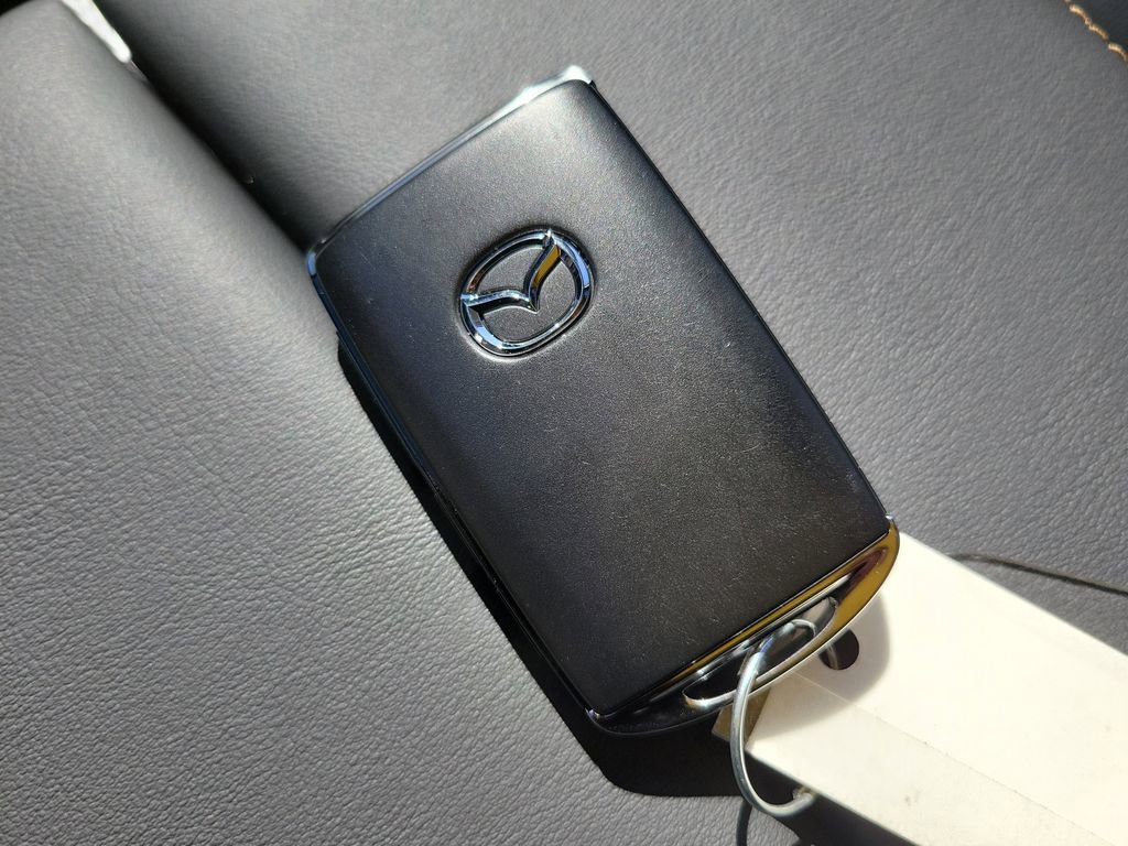 New 2026 MAZDA CX-90 Plug-In Hybrid w/Premium Sport image 33