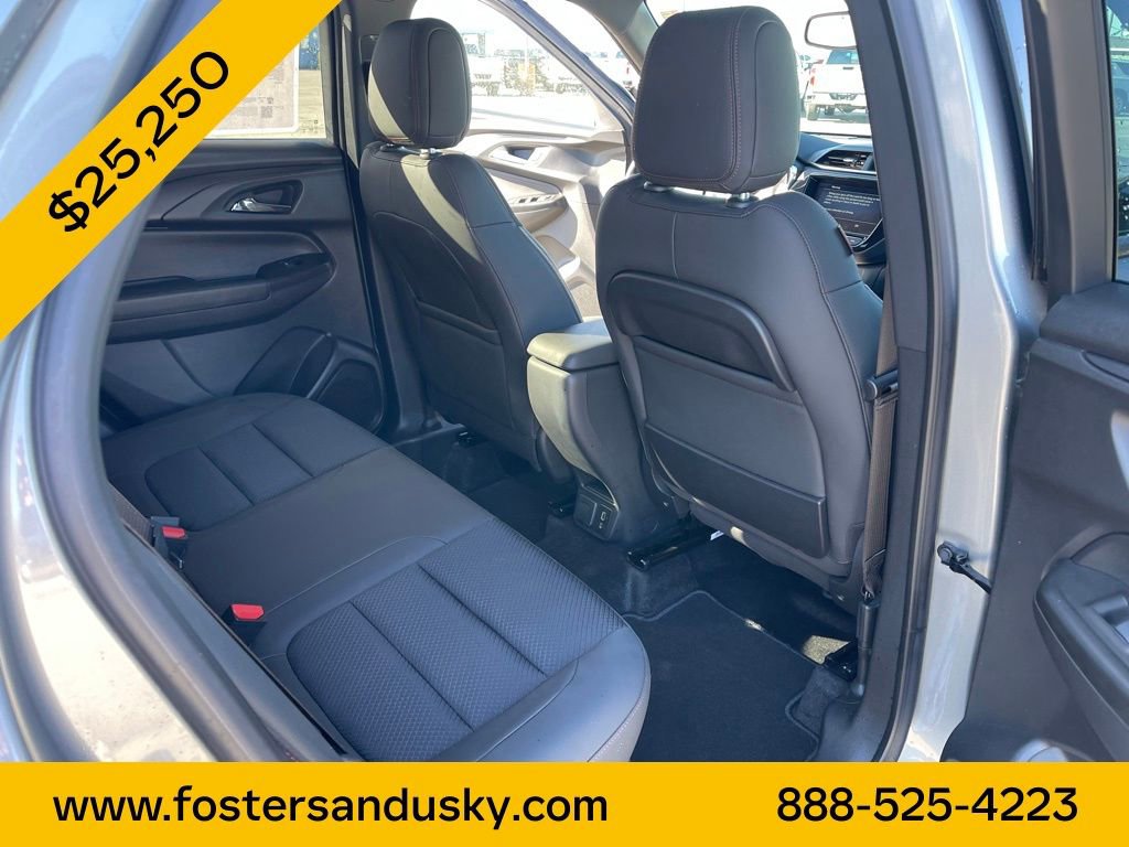 Used 2023 Chevrolet TrailBlazer RS w/ Convenience Package image 21