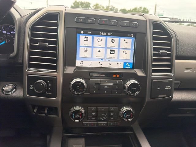 Used 2019 Ford F250 Platinum w/ Platinum Ultimate Package AWD/4WD image 33