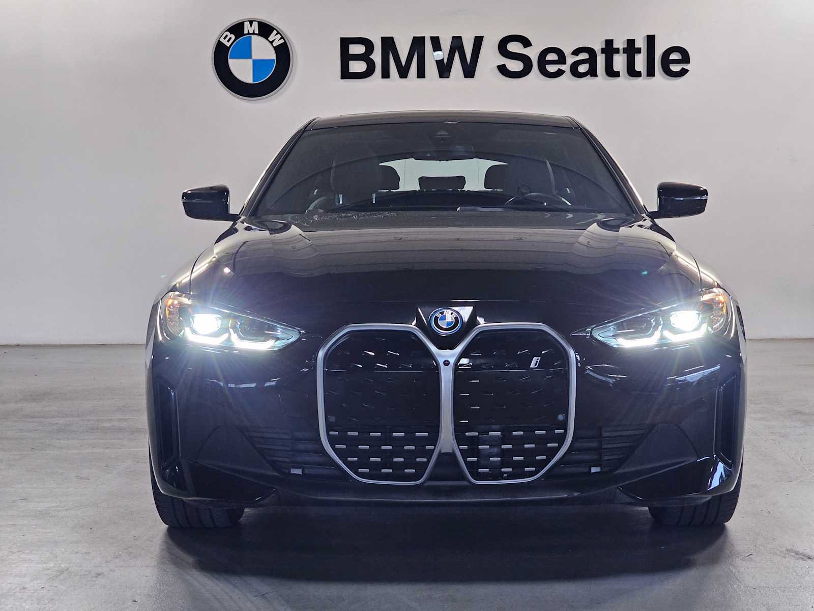 Certified 2023 BMW i4 eDrive35 w/ Premium Package RWD image 6