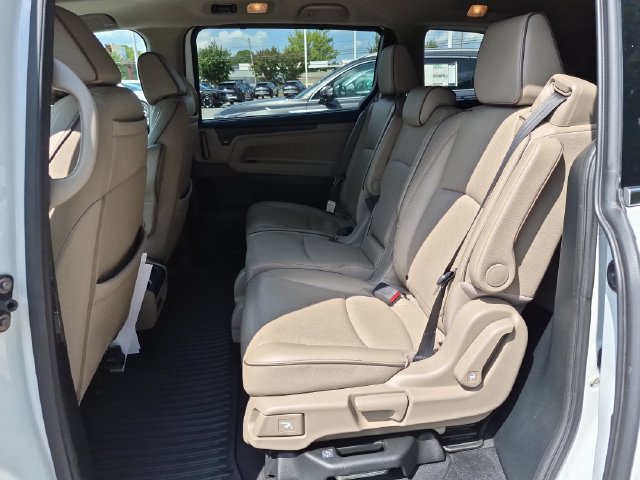 Used 2023 Honda Odyssey Elite image 22