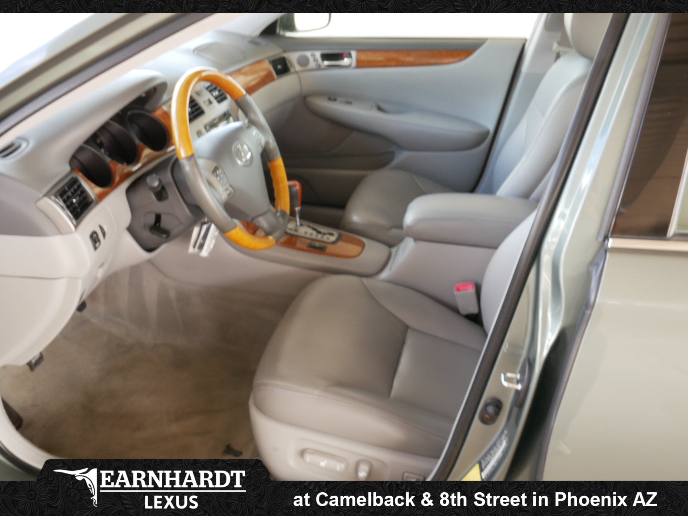 Used 2006 Lexus ES 330 w/ Preferred Accessory Pkg FWD image 4