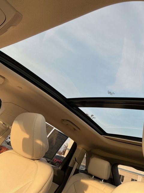 Used 2020 Lincoln Nautilus Reserve image 17