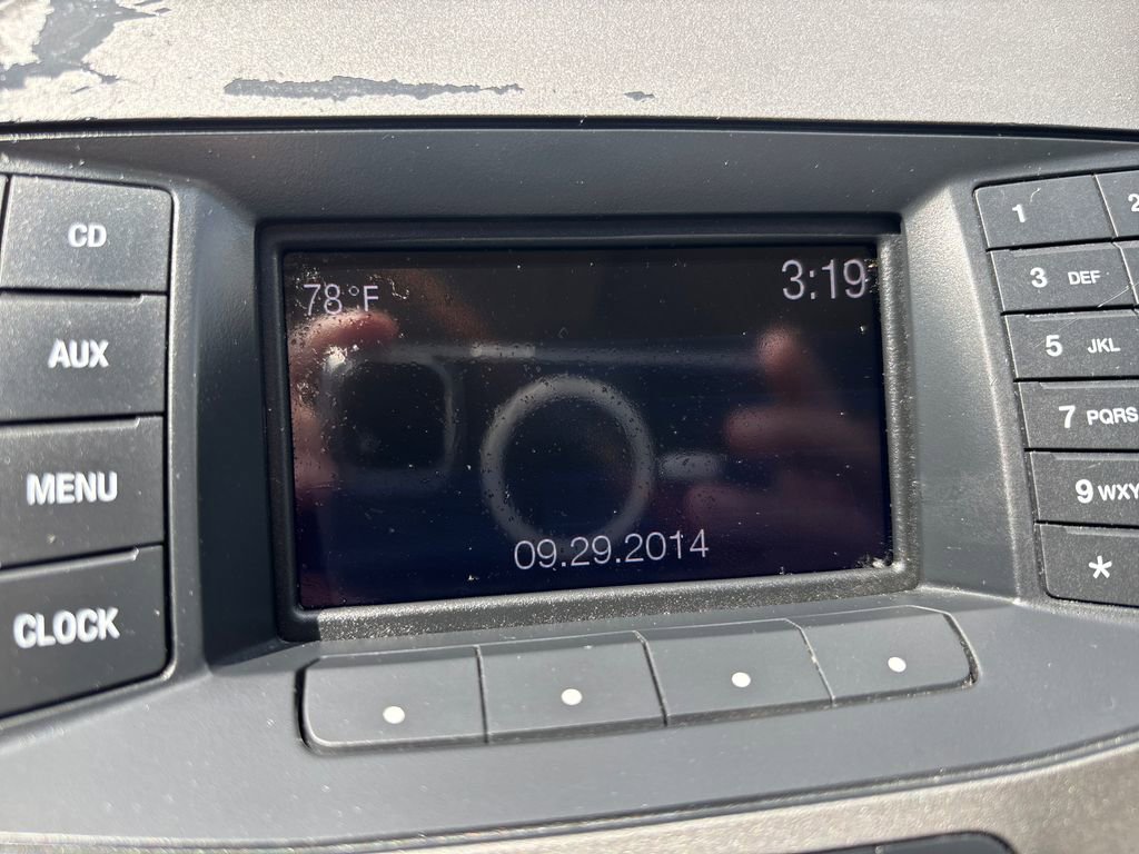 Used 2016 Ford Taurus SE FWD image 20