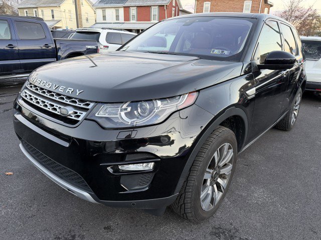 Used 2018 Land Rover Discovery Sport HSE Luxury image 2