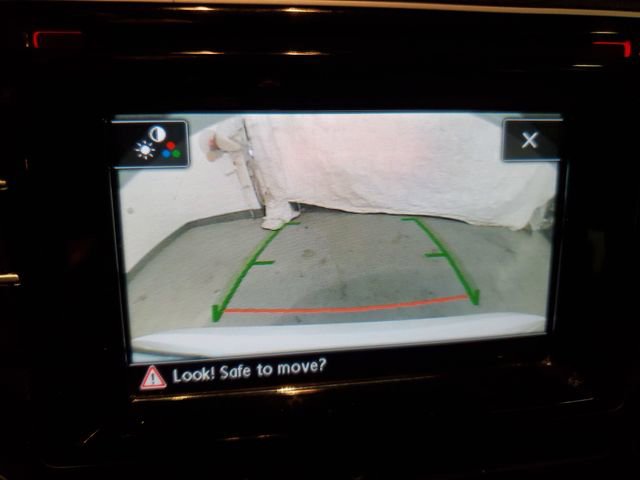 Used 2017 Volkswagen Passat 1.8T S FWD image 21