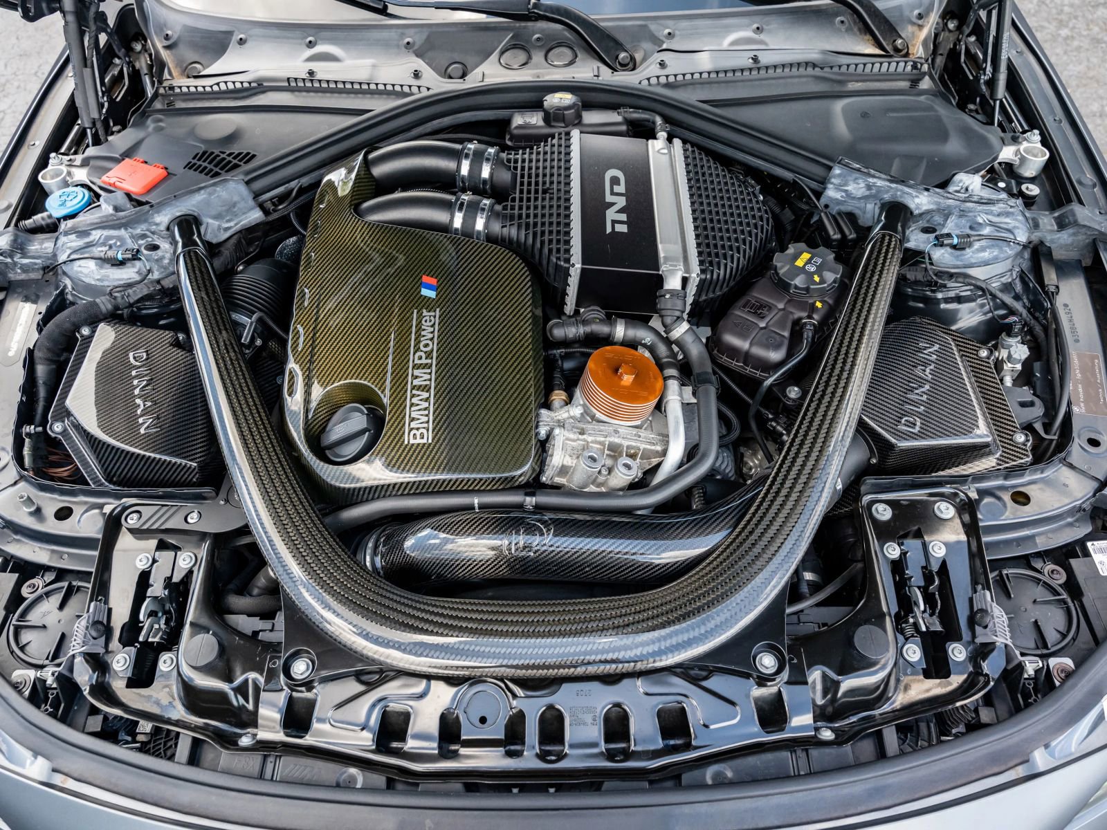 Used 2017 BMW M3 RWD image 40