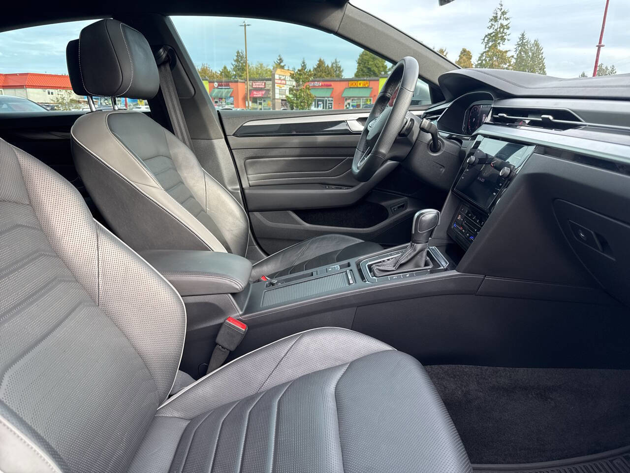 Used 2021 Volkswagen Arteon SEL Premium image 19