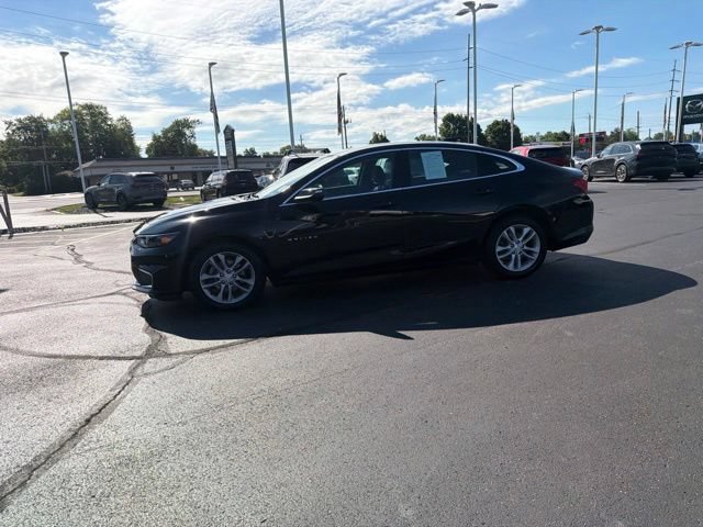 Used 2018 Chevrolet Malibu LT FWD image 18