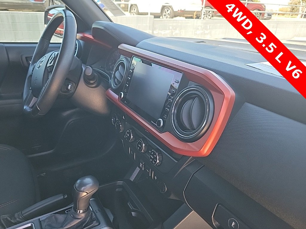 Used 2020 Toyota Tacoma TRD Sport image 38