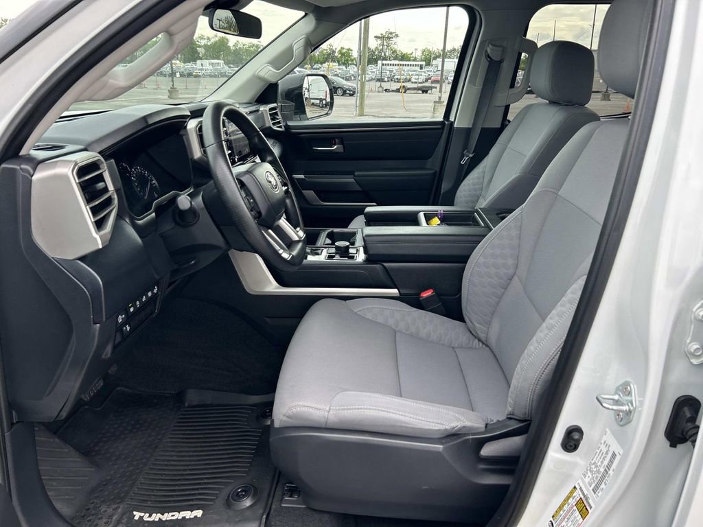 Used 2023 Toyota Tundra SR5 w/ SR5 Convenience Package AWD/4WD image 23