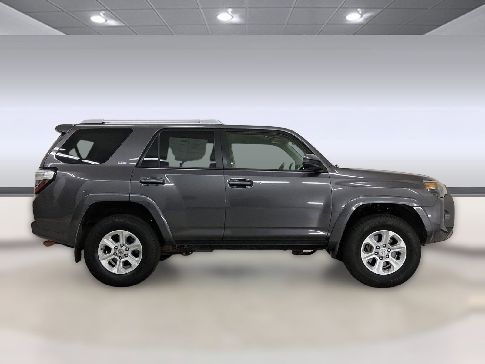 Used 2015 Toyota 4Runner SR5 image 8
