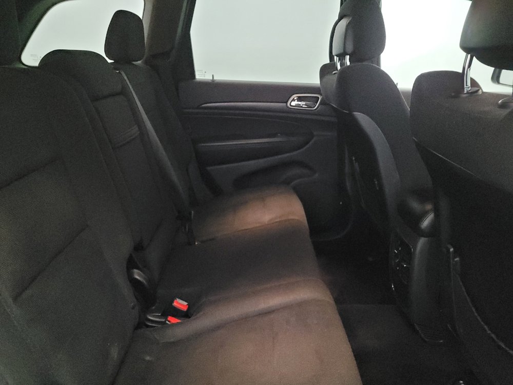 Used 2016 Jeep Grand Cherokee Laredo w/ Quick Order Package 23E image 19