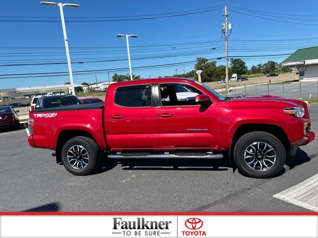 Certified 2021 Toyota Tacoma TRD Sport w/ Technology Package AWD/4WD image 5