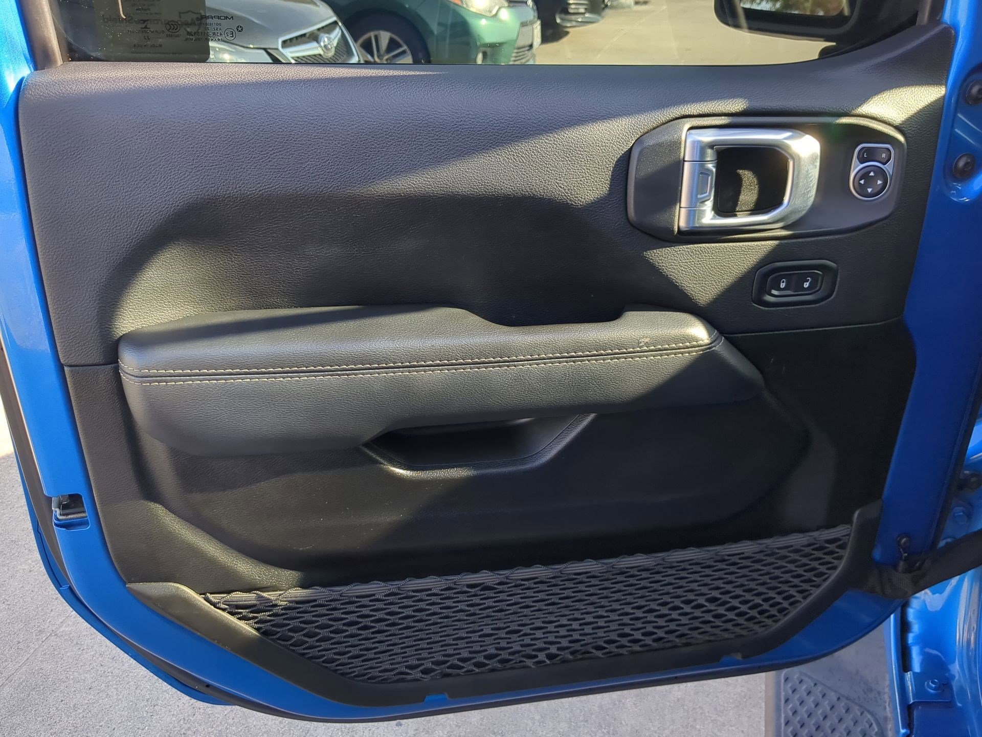 Used 2022 Jeep Gladiator Overland w/ Popular Equipment Package image 13