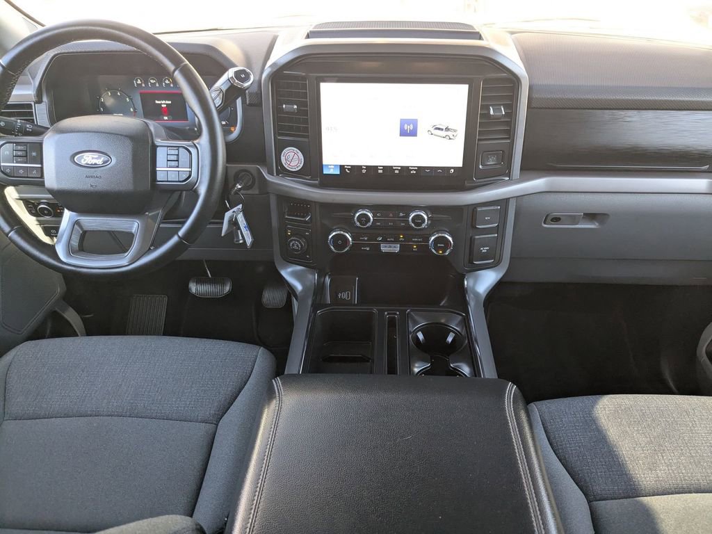 Used 2025 Ford F150 XLT w/ Equipment Group 301A Standard image 15
