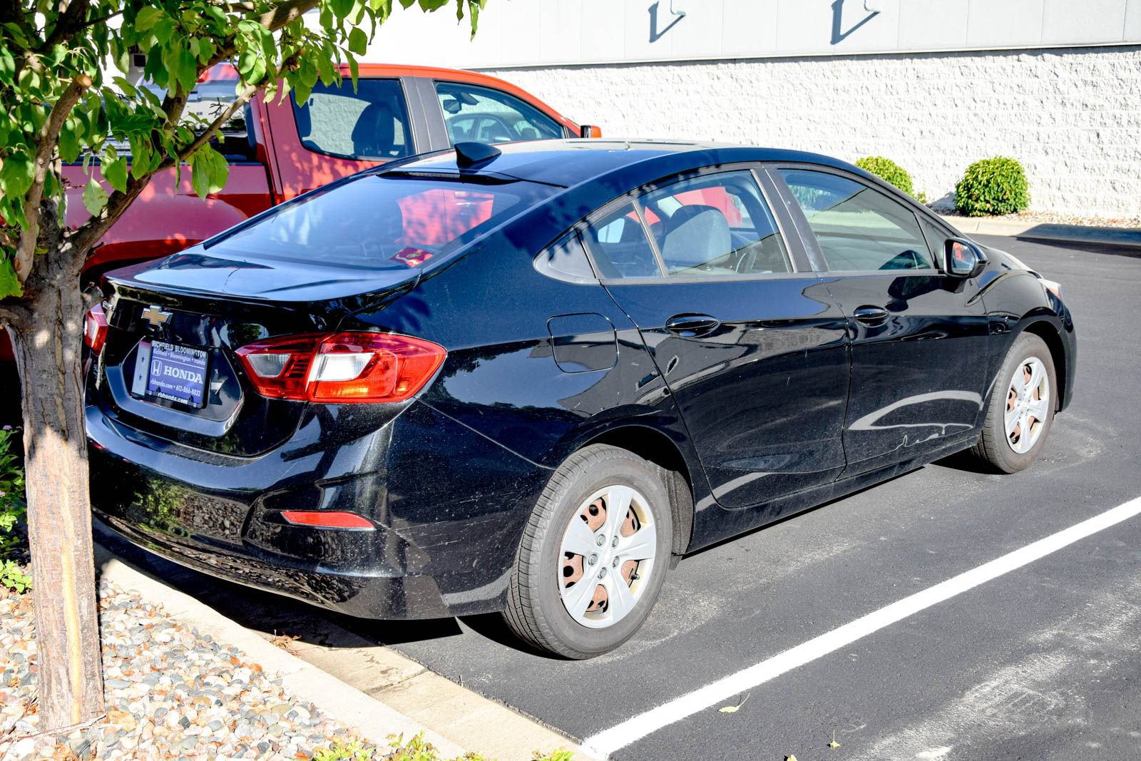 Used 2016 Chevrolet Cruze LS FWD image 15