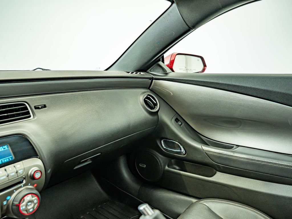 Used 2010 Chevrolet Camaro SS w/ RS Package RWD image 31