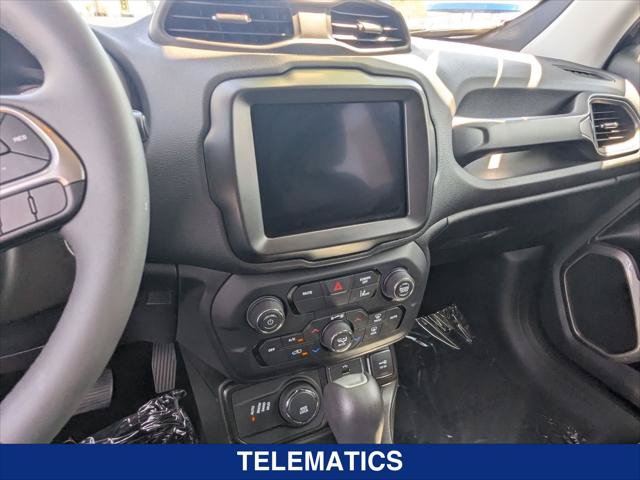 Used 2022 Jeep Renegade Latitude AWD/4WD image 17