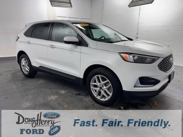 Used 2024 Ford Edge SEL image 5