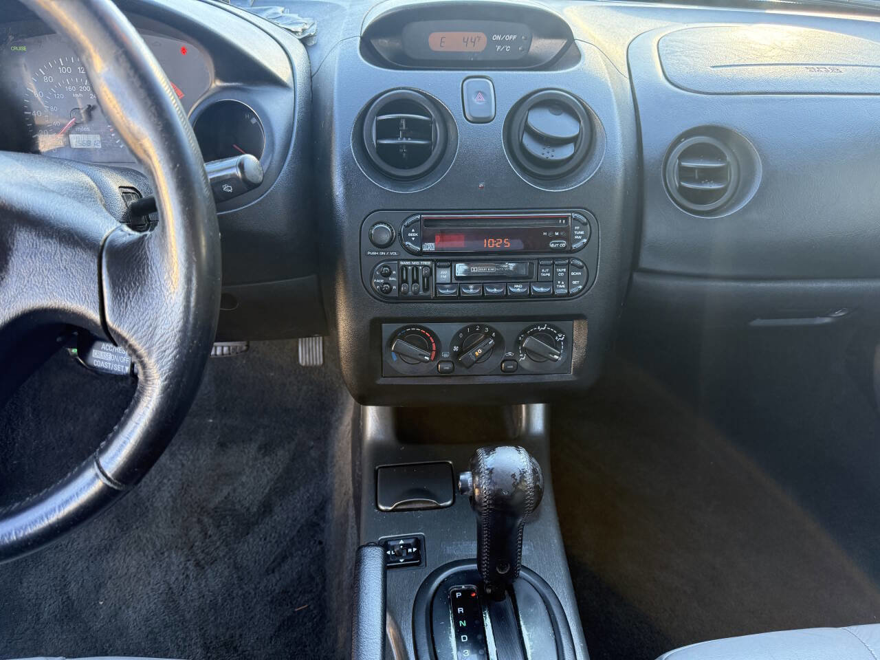 Used 2002 Dodge Stratus R/T image 17