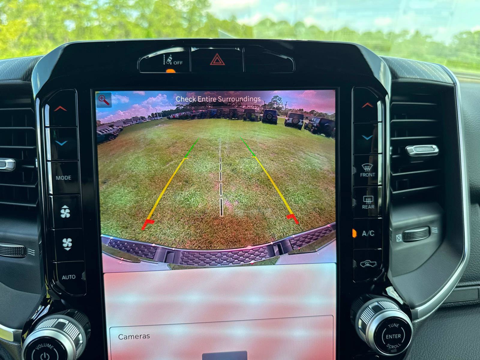 New 2025 RAM 1500 Big Horn image 25