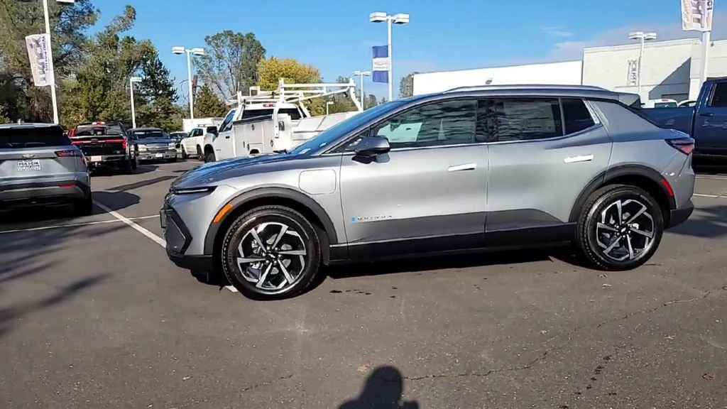 New 2026 Chevrolet Equinox EV LT image 5