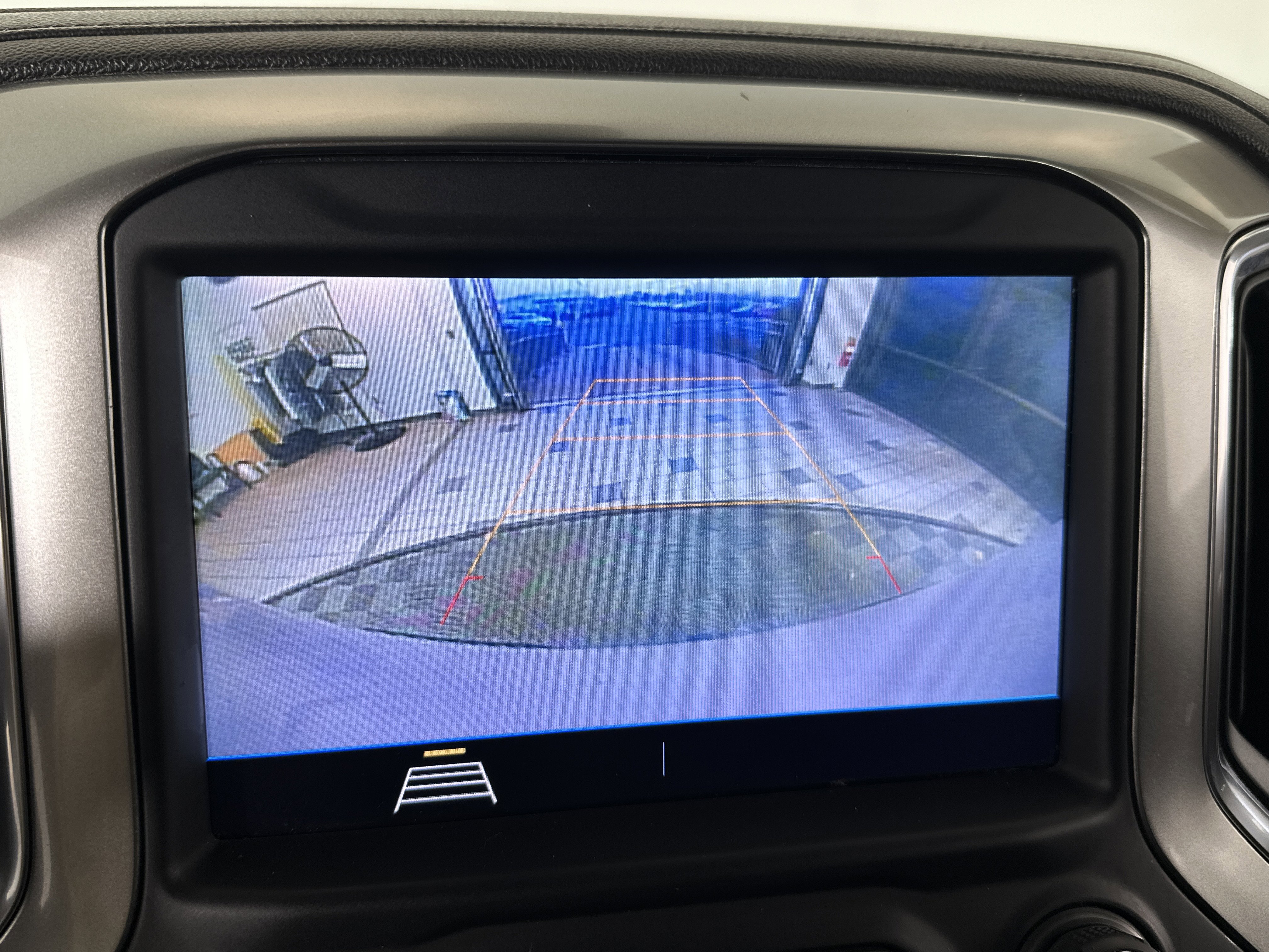 Used 2019 Chevrolet Silverado 1500 LT w/ Bed Protection Package image 21