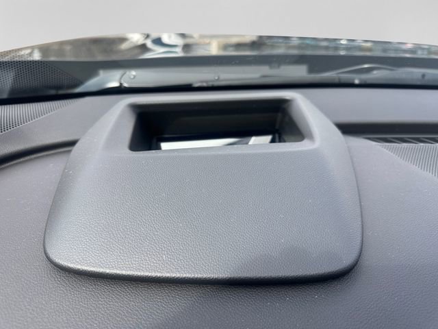 Used 2025 Buick Envision Sport Touring image 17