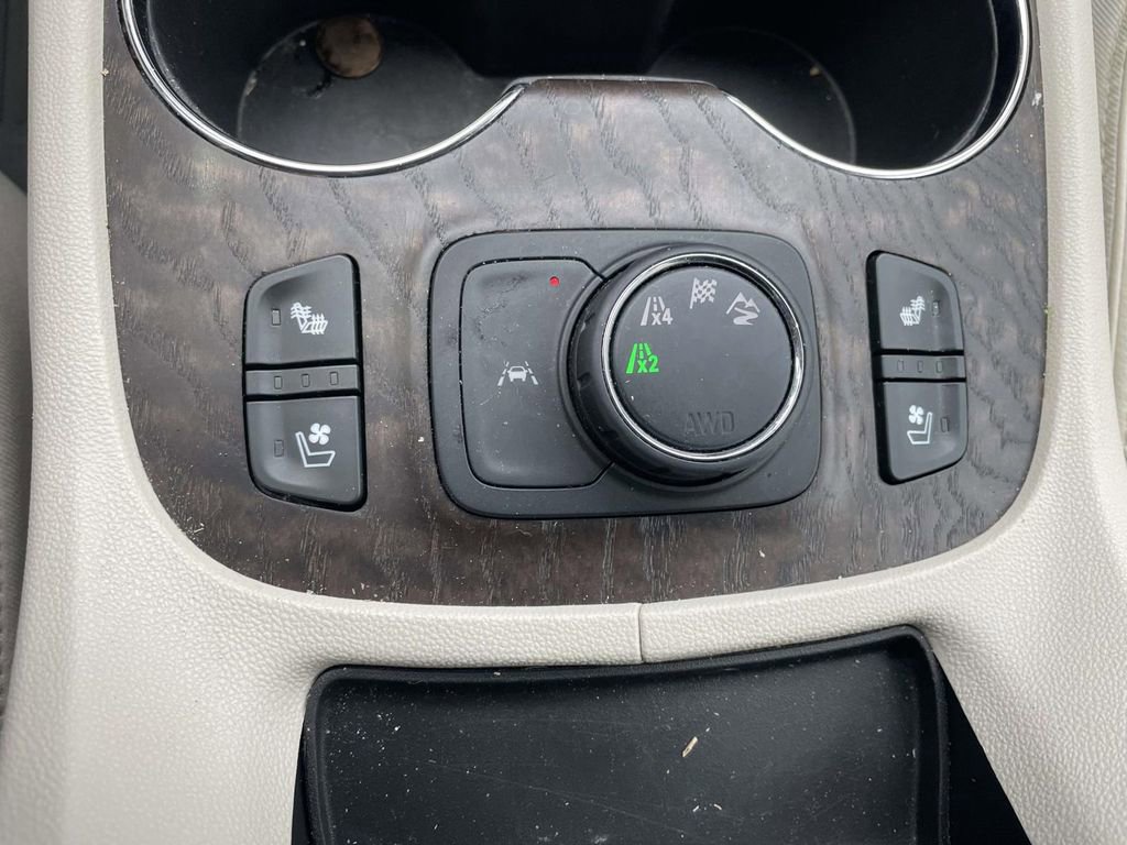 Used 2021 GMC Acadia Denali image 42