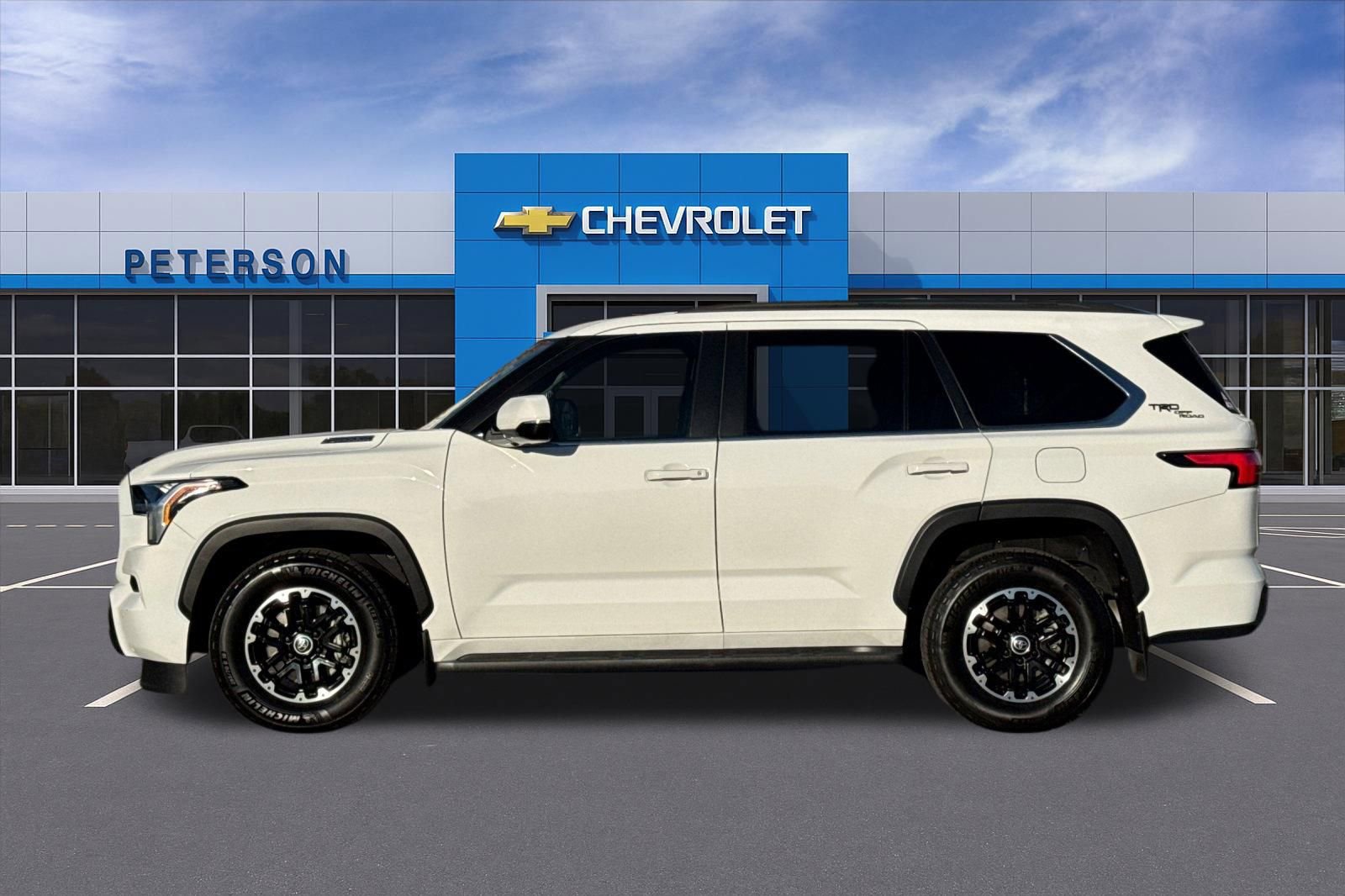 Used 2024 Toyota Sequoia SR5 image 7