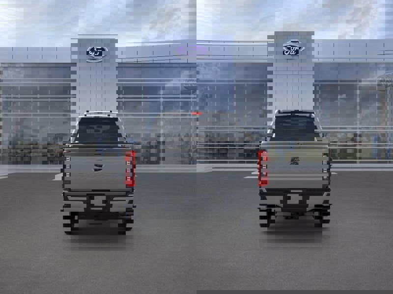 New 2025 Ford F250 XLT w/ Black Appearance Package image 5