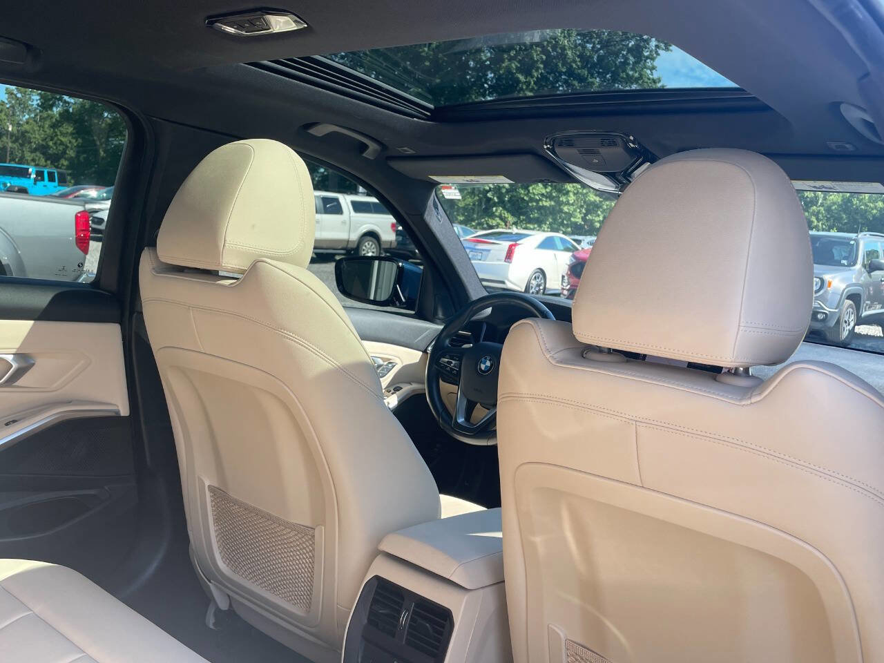 Used 2021 BMW 330i xDrive Sedan image 17