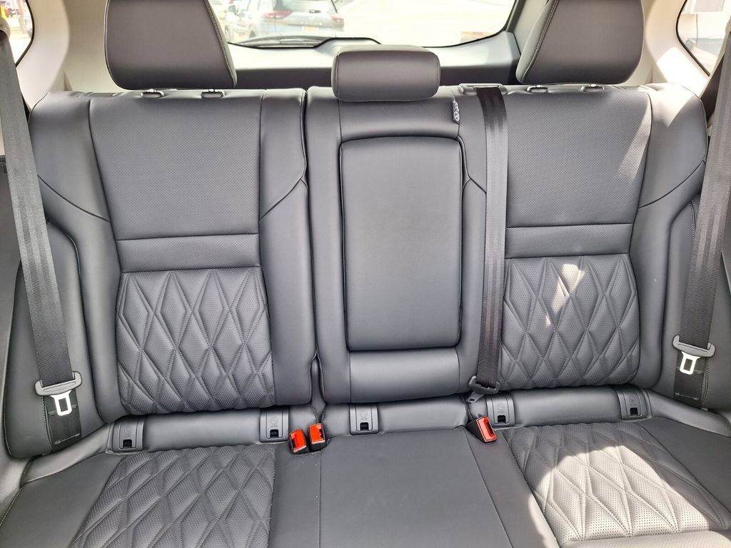 Used 2023 Nissan Rogue Platinum w/ Platinum Premium Package image 29