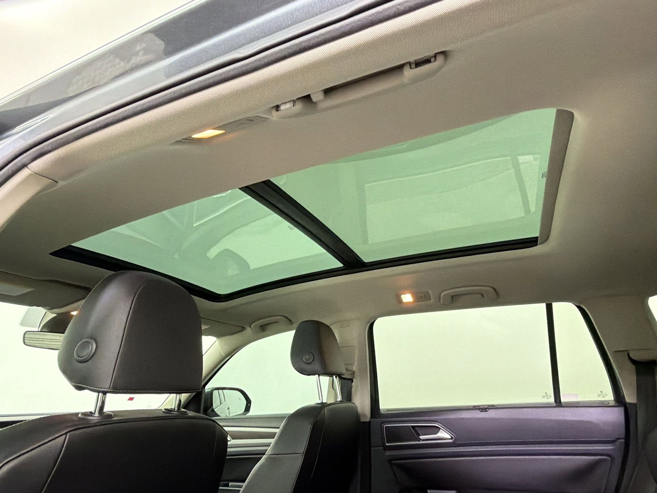 Used 2019 Volkswagen Atlas SE FWD image 15