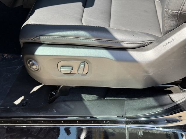 New 2025 Jeep Wrangler Sahara w/ Technology Group image 14