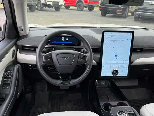 Used 2023 Ford Mustang Mach-E Premium image 8