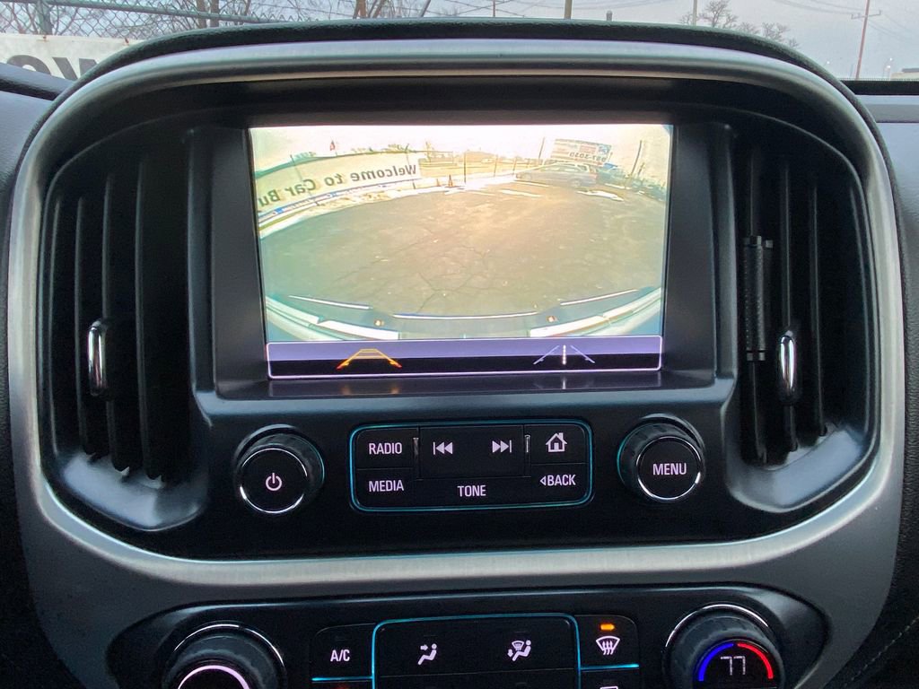 Used 2018 GMC Canyon SLE image 26