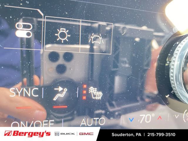 New 2026 GMC Acadia Elevation image 38