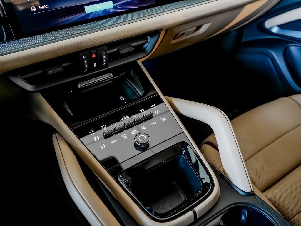 New 2026 Porsche Cayenne AWD/4WD image 21