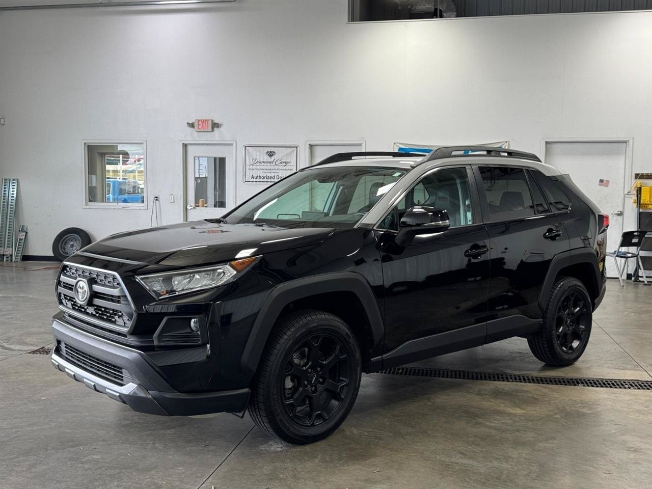 Used 2021 Toyota RAV4 TRD Off-Road w/ TRD Off-Road Weather Package AWD/4WD image 25