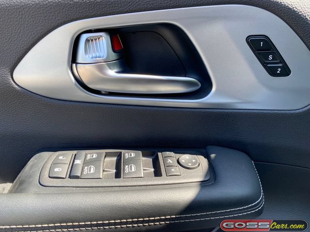 Certified 2026 Chrysler Pacifica Limited FWD image 25